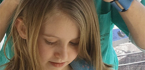 Comment et avec quels moyens enlever les poux et les lentes d'un enfant