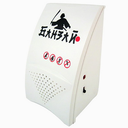 Banzai LS927 combat les résidents aussi activement que les cafards