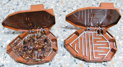 Piège à cafards électrique : vue de l'intérieur