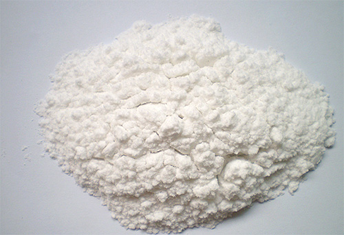 Les répulsifs à fourmis sous forme de poussière sont généralement moins efficaces que les gels ou les aérosols.