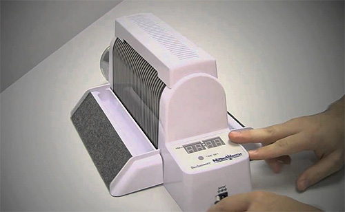 Le piège à punaises de lit et moniteur NightWatch aide non seulement à se débarrasser des punaises de lit, mais aussi à voir comment elles se déplacent la nuit