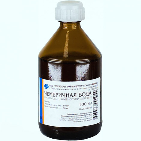 L'eau d'hellébore, lorsqu'elle est utilisée correctement, n'est pas moins efficace contre les poux et les lentes que les produits coûteux.