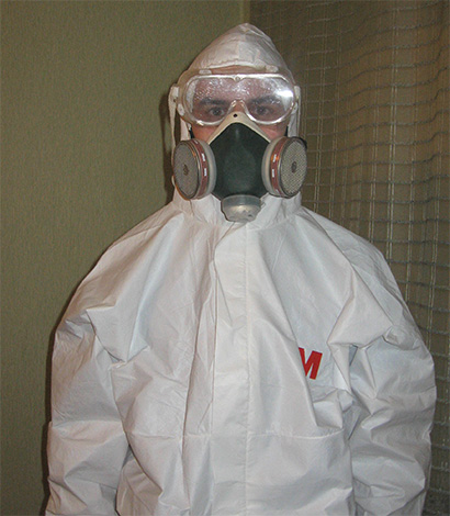 Lors de la destruction des punaises de lit avec du brouillard chaud, toutes les mesures de sécurité doivent être strictement respectées.