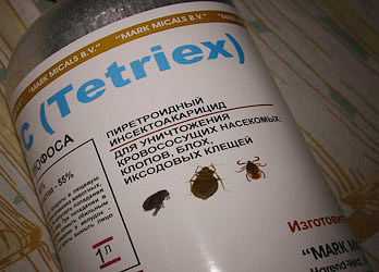 Tetrix est un insectifuge à usage professionnel et a une odeur très désagréable.
