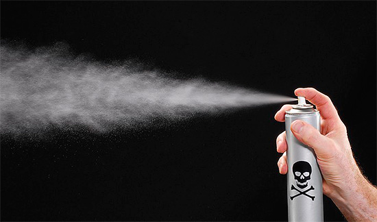 Une caractéristique des produits aérosols est le taux élevé de destruction des insectes, de sorte qu'ils peuvent être utilisés directement sur le nid de guêpes.