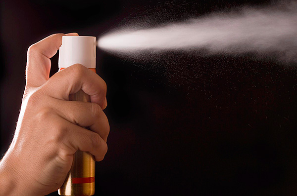 Lorsque vous travaillez avec des insecticides, y compris le dichlorvos, il est important de suivre les instructions d'utilisation du produit afin que le traitement soit efficace et en même temps sans danger pour les humains et les animaux domestiques.