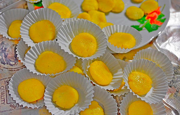 Et voici à quoi ressemblent les appâts empoisonnés prêts à l'emploi pour les cafards.