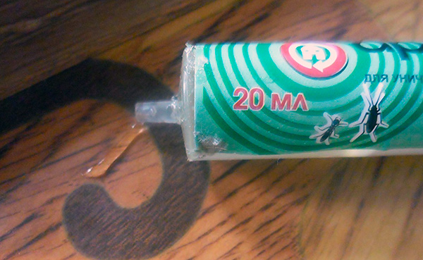 Dans de nombreux cas, les gels insecticides permettent de détruire complètement la population de cafards dans la maison.