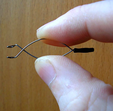 Extracteur de fil anti-acarien